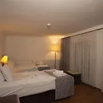 Hotell Srf 3*